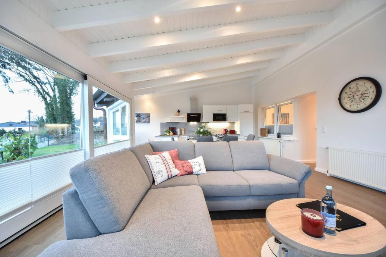 Ferienhaus Wiesenblick 제바트헤링스도르프 외부 사진